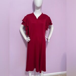 Flutter sleeve dress